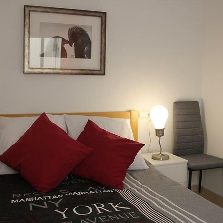 Palacio Del Mar, Beach, Sea View, Pool Apartment ตอร์เรเวียคา ภายนอก รูปภาพ