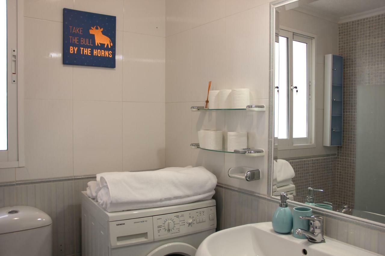 Palacio Del Mar, Beach, Sea View, Pool Apartment ตอร์เรเวียคา ภายนอก รูปภาพ